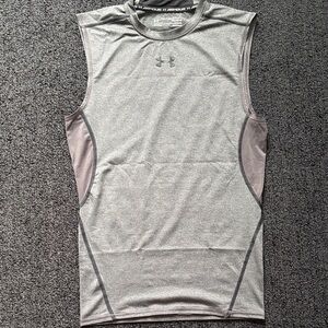 Under Armour Men’s Medium Gray Sleeveless Compression Shirt